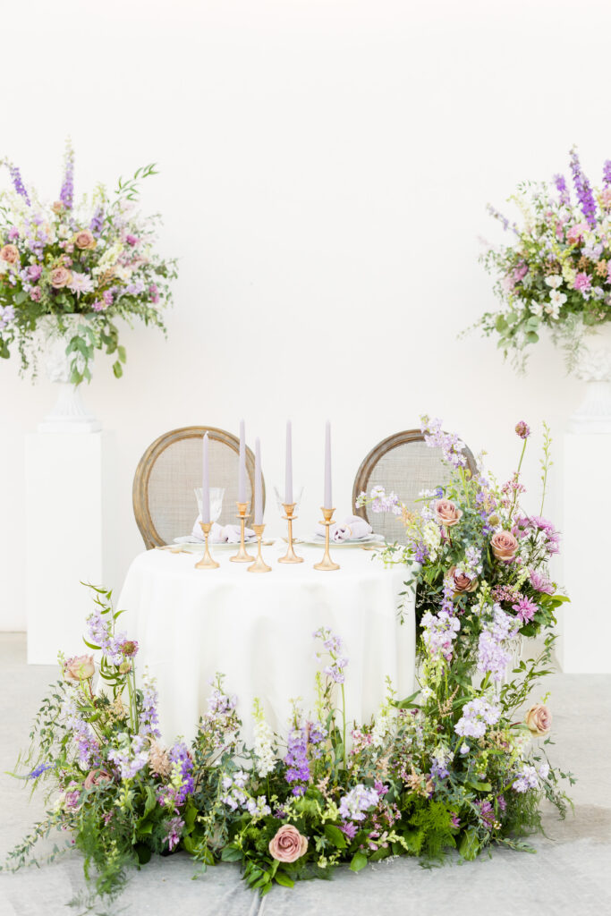 head table wedding floral arrangements